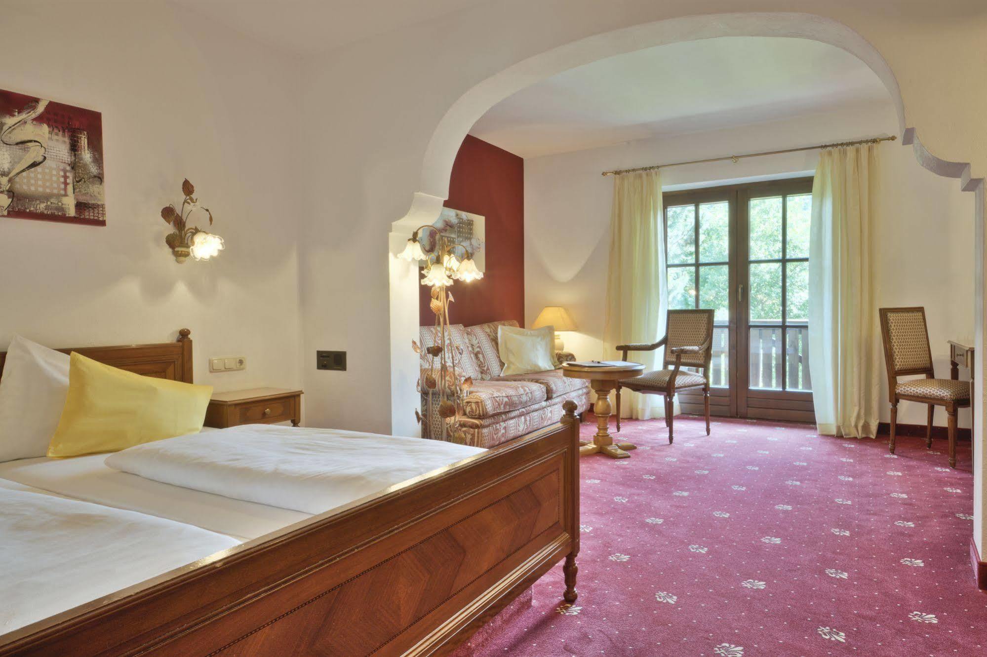 Alpenresidenz Adler Hotel เคิร์ชแบร์ก อิน ทิโรล ภายนอก รูปภาพ